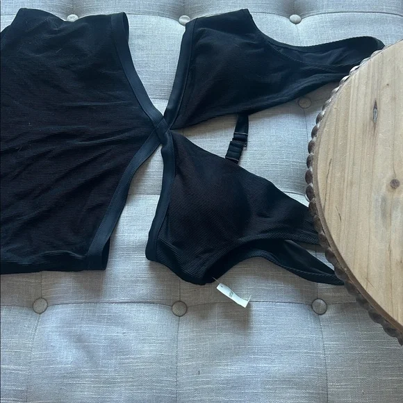 NWT Aerie Black Ribbed Cutout Monokini Swimsuit Bathing Suit Sexy Swim - Picture 3 of 7